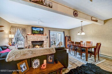 Combo Living & Dining