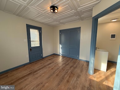 5036 3 Leesport Ave, Temple, PA 19560 - photo 4