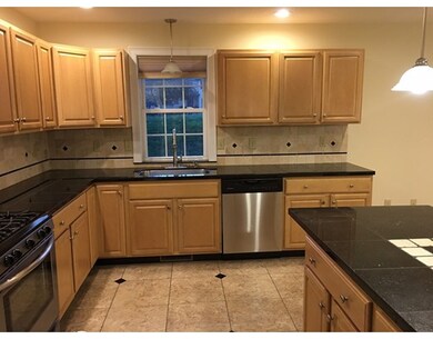 174 Pendleton Ave, Chicopee, MA 01020 - photo 3