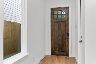 2211 Mansfield St, Houston, TX 77091 - photo 5