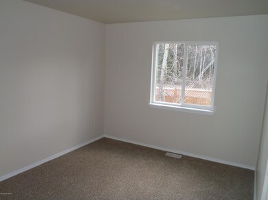2nd Bedroom Upstairs