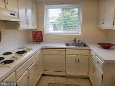 3263 S Leisure World Blvd, Silver Spring, MD 20906 - photo 3