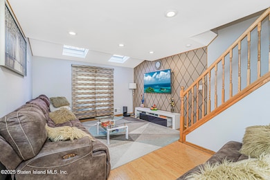 45 Pembrook Loop, Staten Island, NY 10309 - photo 7