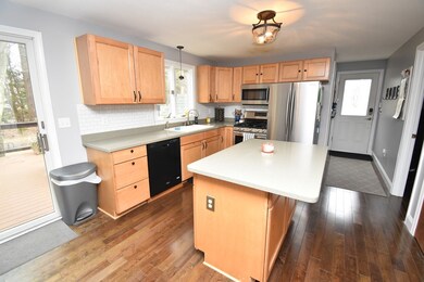 10 Judy Ln, East Longmeadow, MA 01028 - photo 5