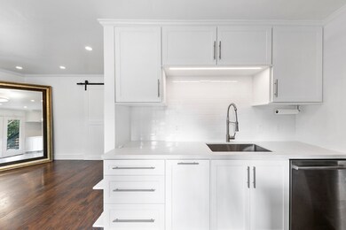 3930 W Alabama St unit 7, Houston, TX 77027 - photo 5