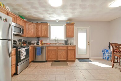 145 S Bend St, Pawtucket, RI 02860 - photo 6