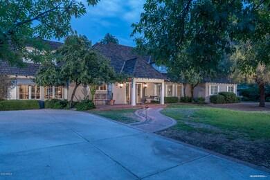 8633 N Why Worry Ln, Phoenix, AZ 85021 - photo 2