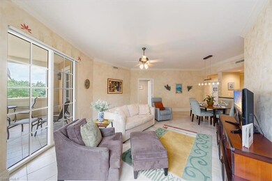 Living/Dining Area