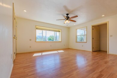 601 Mars Ave, Alamogordo, NM 88310 - photo 5