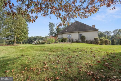 116 Woodcrest Dr, Palmyra, PA 17078 - photo 5