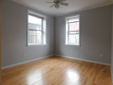 464 Hanover St unit 11, Boston, MA 02113 - photo 6