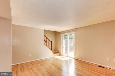 9408 Lost Trail Way, Potomac, MD 20854 - photo 7