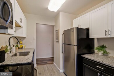 6433 Richmond Hwy unit 101, Alexandria, VA 22306 - photo 7