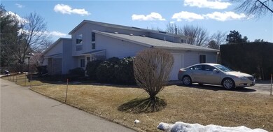 963 Great Hill Dr unit 963A, Warwick, RI 02886 - photo 2