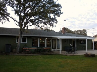 Huge picture windows to view backyard