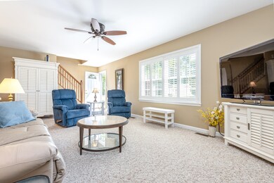 7745 Mohawk St-3