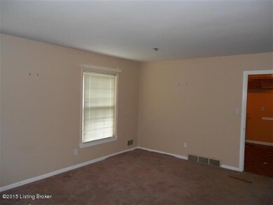 7810 Smyrna Pkwy, Louisville, KY 40228 - photo 6