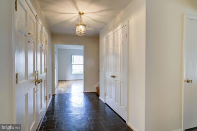 12832 Huntsman Way, Potomac, MD 20854 - photo 5