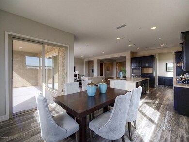 007_Dining Area