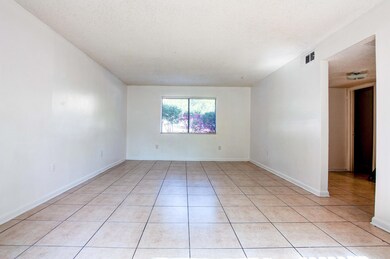 718 Oaks Field Rd unit G3-2, Jacksonville, FL 32211 - photo 5