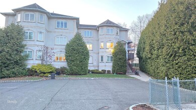 9 Gibbs Ct unit 201, Monsey, NY 10952 - photo 2