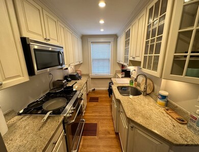 39 Commonwealth Ave unit 21, Chestnut Hill, MA 02467 - photo 2