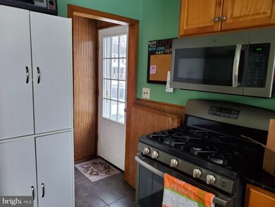 852 Voorhees Ave, Middlesex, NJ 08846 - photo 5