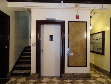 355 State St unit 4ER, Albany, NY 12210 - photo 3