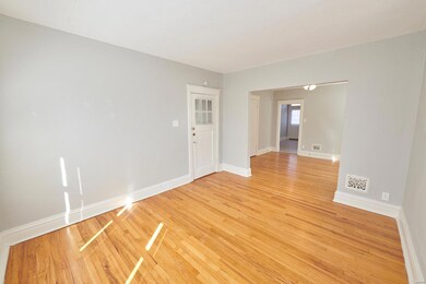 5331 Bancroft Ave unit 2E, Saint Louis, MO 63109 - photo 2