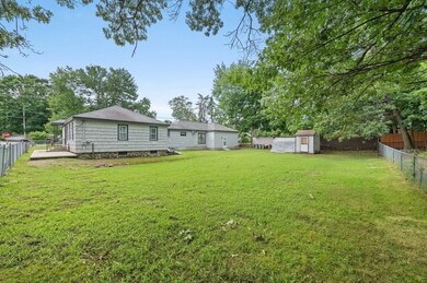 33 Allendale Ave, Billerica, MA 01821 - photo 4