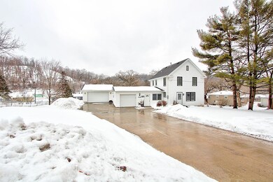 2218 Bush St, Red Wing, MN 55066 - photo 2