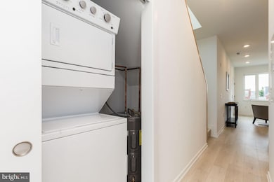 1244 Lecount St unit C, Philadelphia, PA 19121 - photo 7