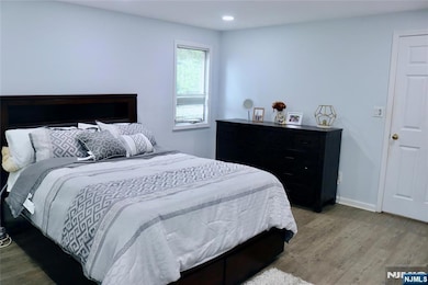 117 Spruce St, Midland Park, NJ 07432 - photo 4