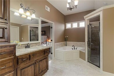 8172 Bittersweet Dr, Lenexa, KS 66220 - photo 5