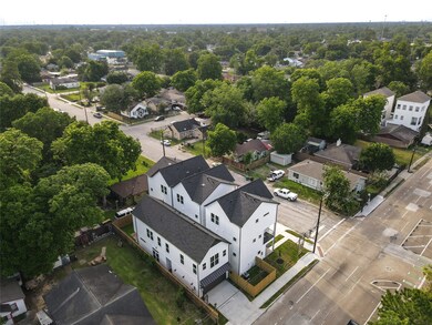 1514 Griffin St, Houston, TX 77009 - photo 3
