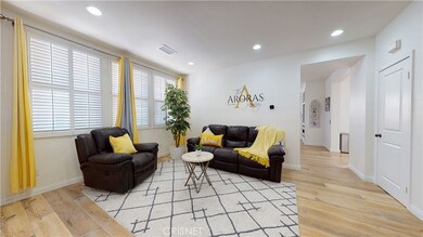 23347 Clearwater Ln, Valencia, CA 91355 - photo 5