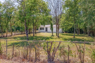 142 Hendon Memorial Rd, Shelbyville, TN 37160 - photo 2