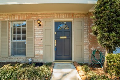 14328 Misty Meadow Ln, Houston, TX 77079 - photo 3