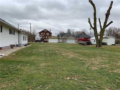 131 Kentucky Ave, Tipton, IN 46072 - photo 2