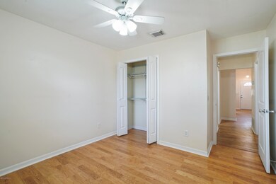 5441 Corky Ct, Jacksonville, FL 32244 - photo 4