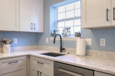 418 Newbary Ct, Franklin, TN 37069 - photo 7