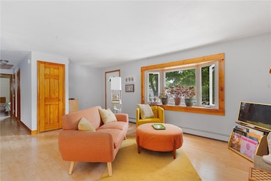 27 Royal Ave, Cranston, RI 02920 - photo 7