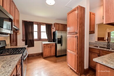 45 Center St, Algonquin, IL 60102 - photo 5