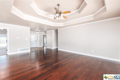 913 E Austin St, Troy, TX 76579 - photo 5