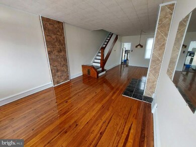 369 Hazel St, Reading, PA 19611 - photo 7