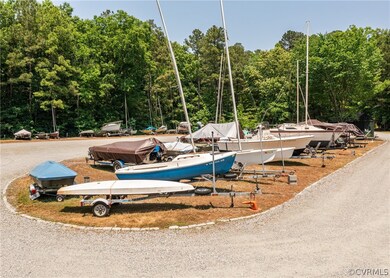 Short Walking Distance to Launch your Boat