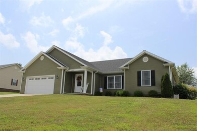 456 Bellaire Dr, Harrodsburg, KY 40330 - photo 2