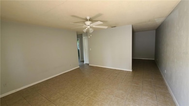 2009 NE 2nd St, Ocala, FL 34470 - photo 2