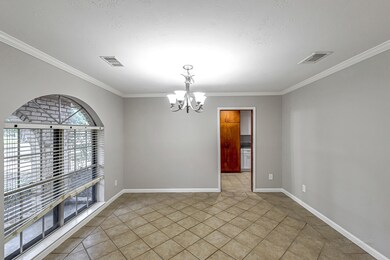 6027 Darkwood Dr, Houston, TX 77088 - photo 5