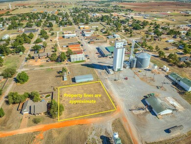 Property lines are approximate.